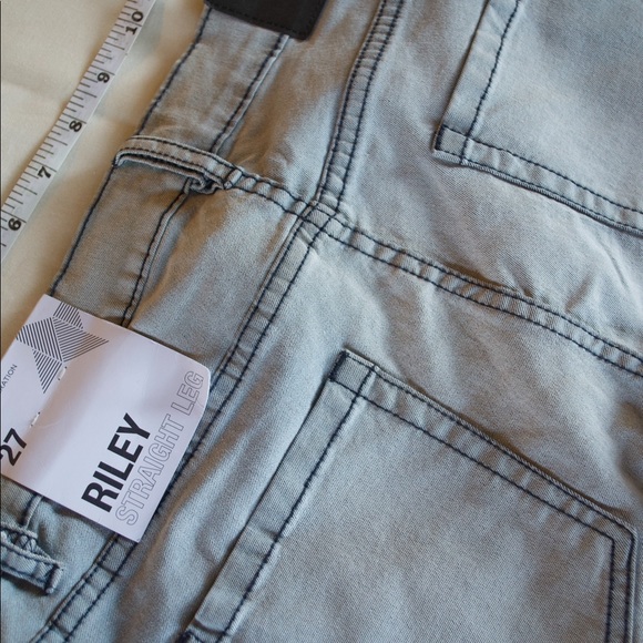 BCBGeneration Riley Straight Leg Jeans NWT - Picture 4 of 10